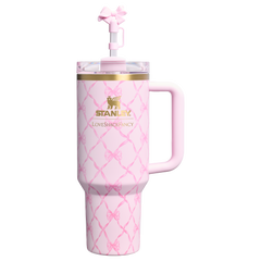Stanley 1913 x LoveShackFancy Holiday Quencher? H2.0 FlowState? Tumbler | 40 OZ