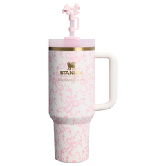 Stanley 1913 x LoveShackFancy Holiday Quencher? H2.0  FlowState? Tumbler | 40 OZ